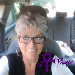 Meet your Posher, Linda